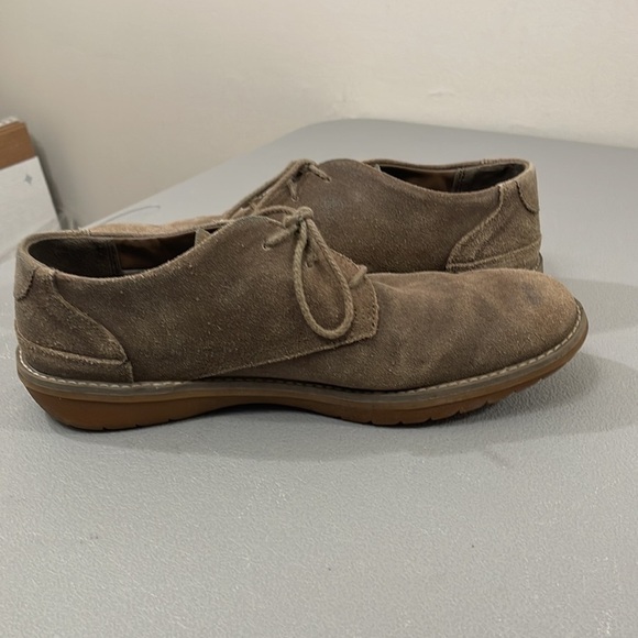 Timberland Suede Finish Oxford. Size 9.5. - Picture 6 of 16